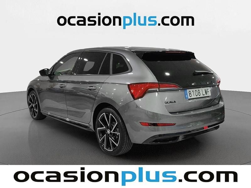 Usado Skoda Scala Monte Carlo 150 CV (110 kW) 2022 Gris Utilitario