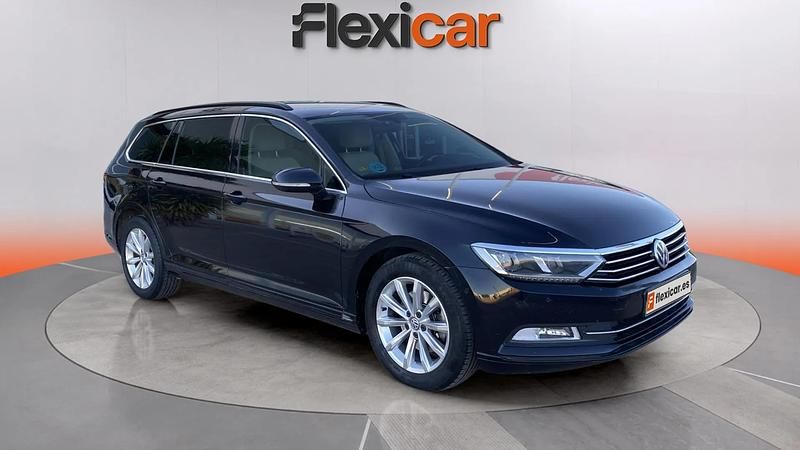 Negro Usado 2017 VW Passat Advance Familiar | 12.490 € (Super precio) - Imagen 1/4