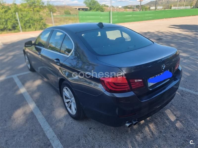 Usado BMW 520 177 CV (130 kW) 2010 Negro Berlina