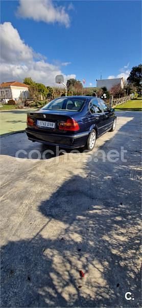 Usado BMW 320 136 CV (100 kW) 2001 Azul Berlina