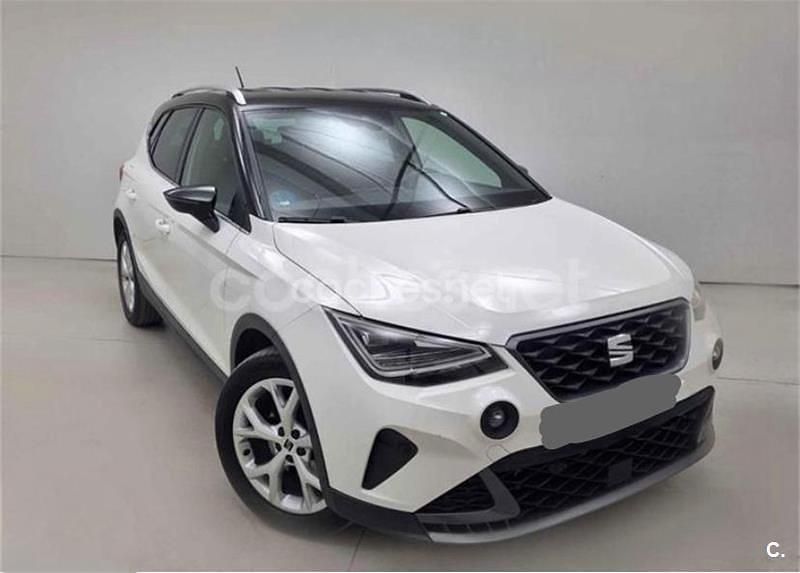Blanco Usado 2021 Seat Arona FR SUV | 15.800 € (Precio justo) - Imagen 1/4
