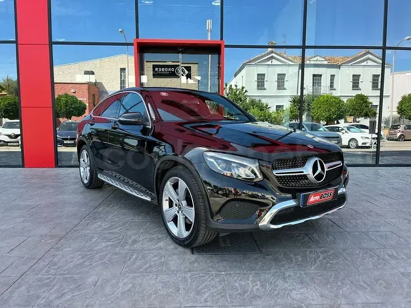 Usado Mercedes GLC250 204 CV (150 kW) 2018 Negro Coupe
