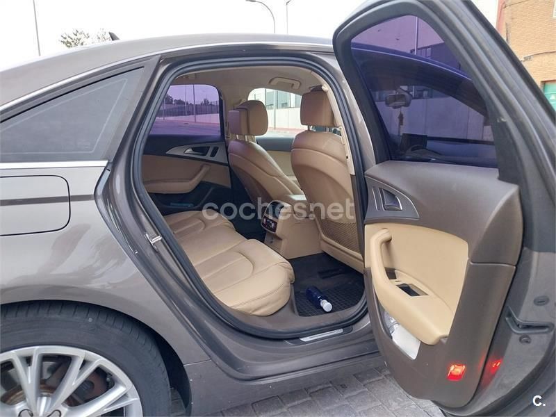 Usado Audi A6 245 CV (180 kW) 2012 Marrón Berlina
