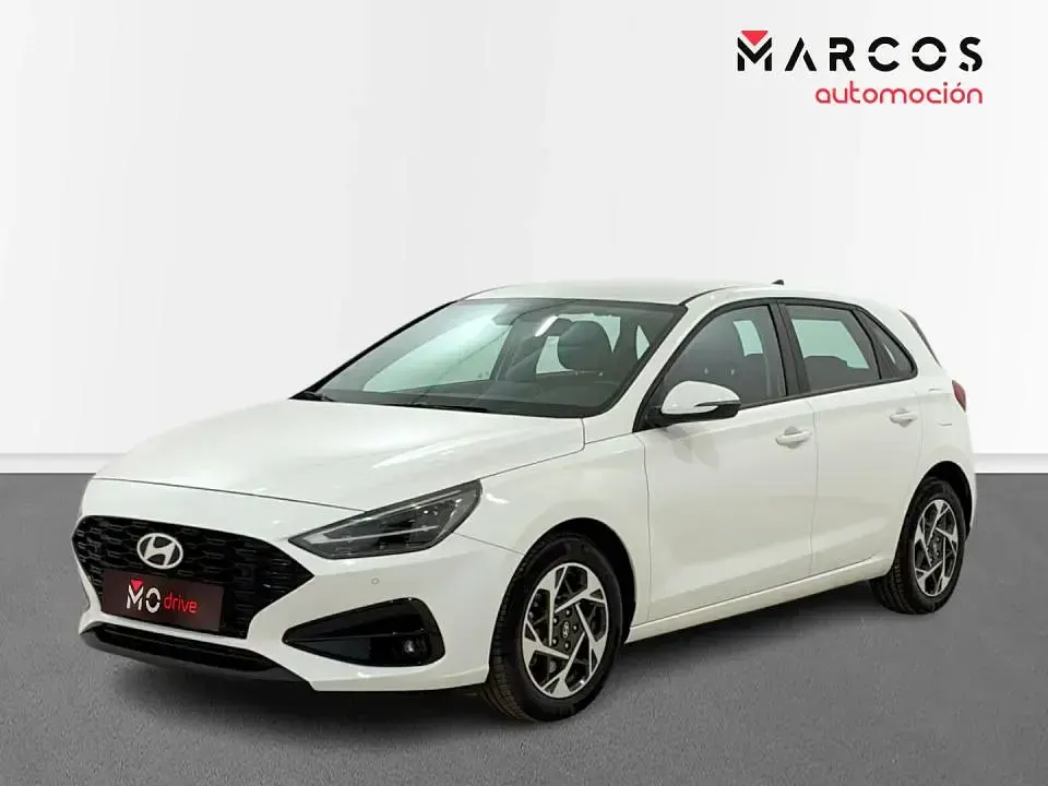 Usado Hyundai i30 100 CV (73 kW) 2024