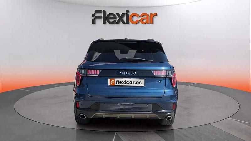 Usado Lynk & Co 01 261 CV (191 kW) 2022 Azul SUV