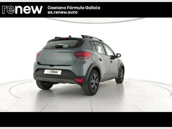 Usado Dacia Sandero Extreme 101 CV (74 kW) 2025 Verde Berlina