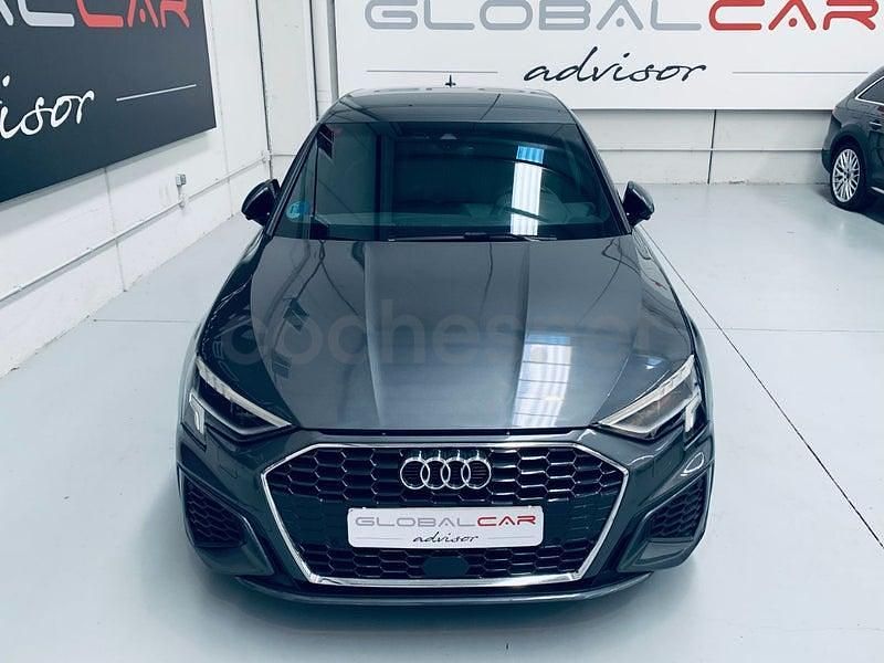 Usado Audi A3 S-Line 150 CV (110 kW) 2021 Gris / plata Berlina