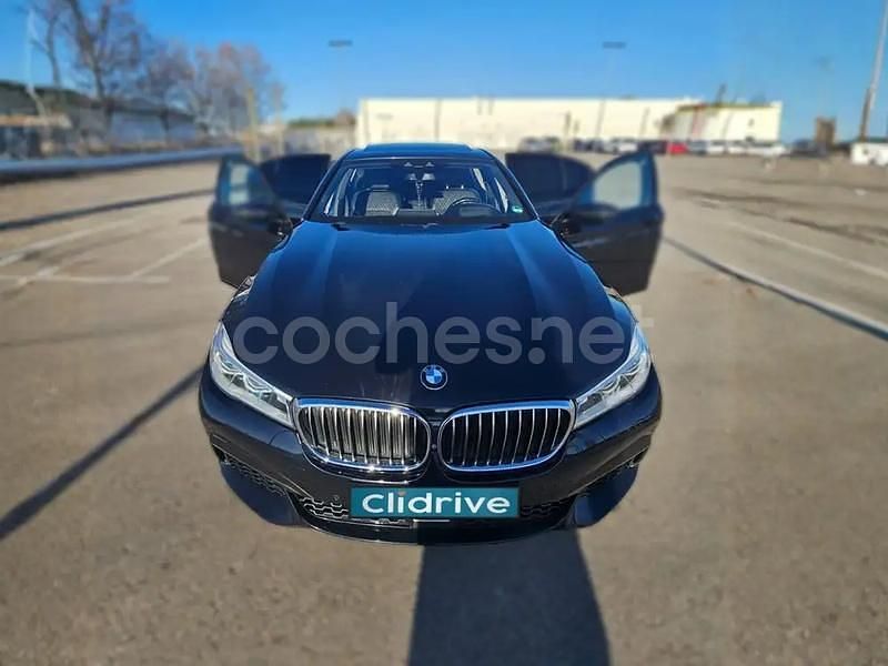 Usado BMW 730 265 CV (194 kW) 2018 Blanco Berlina