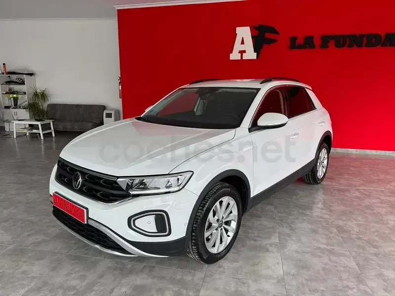 Usado VW T-Roc Life 150 CV (110 kW) 2022 Blanco SUV