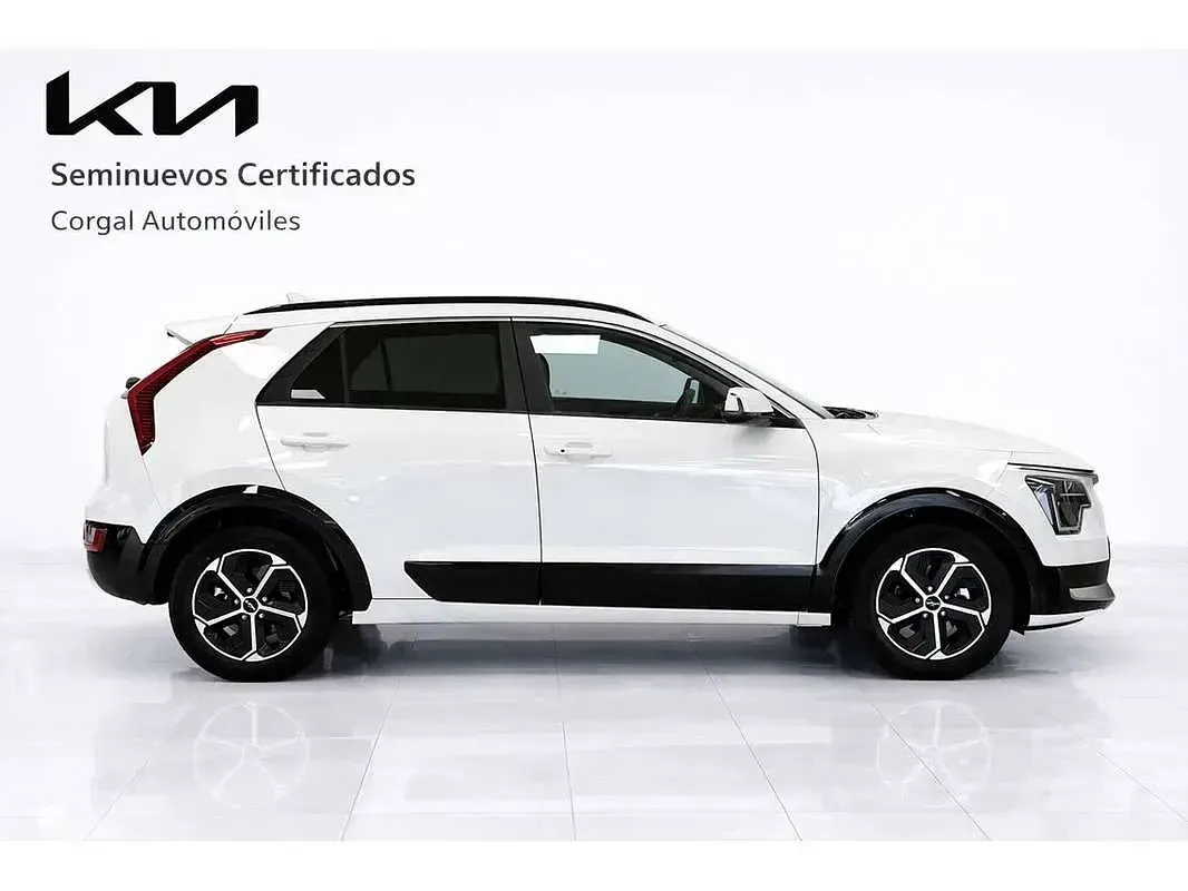 Usado Kia Niro 141 CV (103 kW) 2023 Blanco SUV