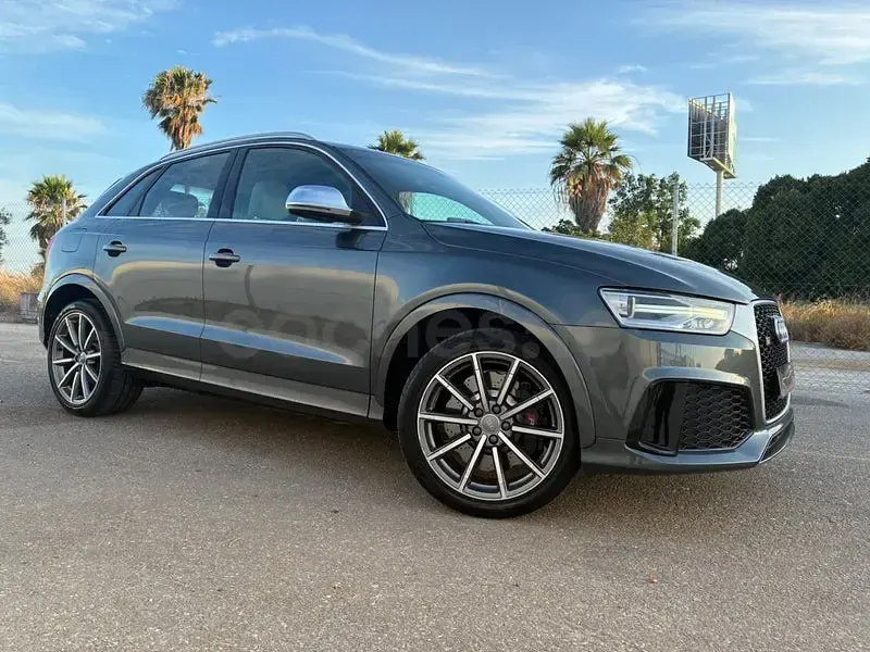 Usado Audi RS Q3 340 CV (250 kW) 2015 Gris / plata SUV