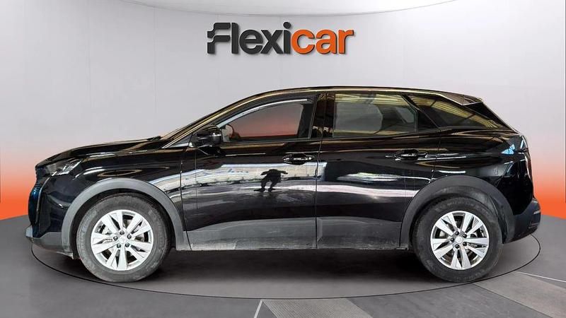 Usado Peugeot 3008 Active 131 CV (96 kW) 2021 Negro SUV