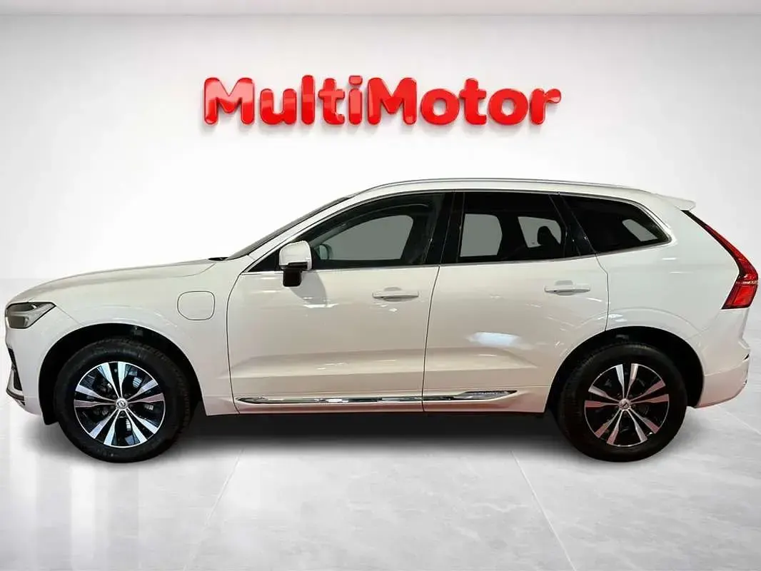 Usado Volvo XC60 Plus 351 CV (258 kW) 2022 Blanco SUV