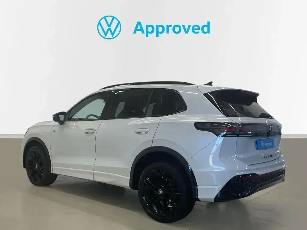 Usado VW Tiguan R-line 193 CV (141 kW) 2024 Blanco SUV
