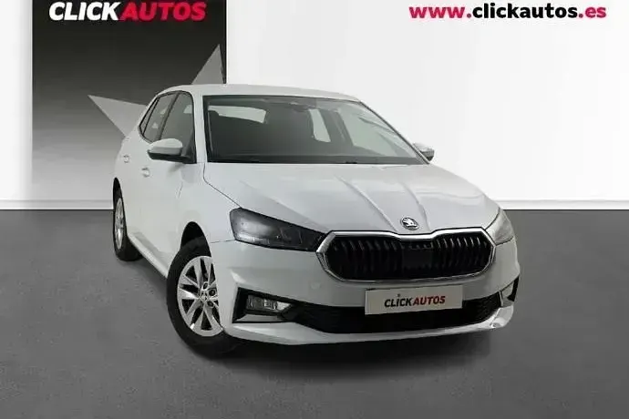 Käytetty Skoda Fabia Ambition 95 HP (69 kW) 2024 Viistoperä