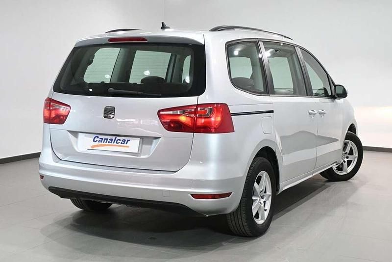 Usado Seat Alhambra Style 140 CV (102 kW) 2013 Gris Monovolumen