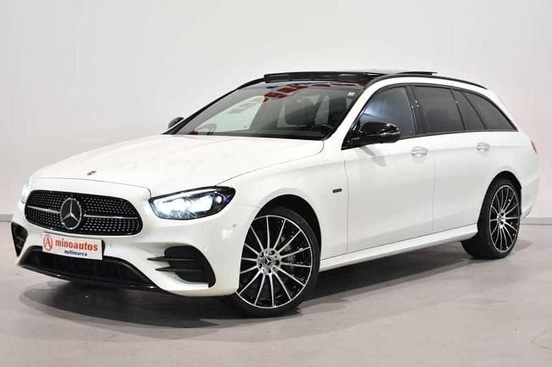 Usado Mercedes E300 AMG line 306 CV (225 kW) 2021 Blanco Familiar