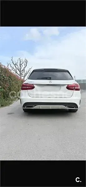 Usado Mercedes C220 AMG 170 CV (125 kW) 2017 Blanco Familiar