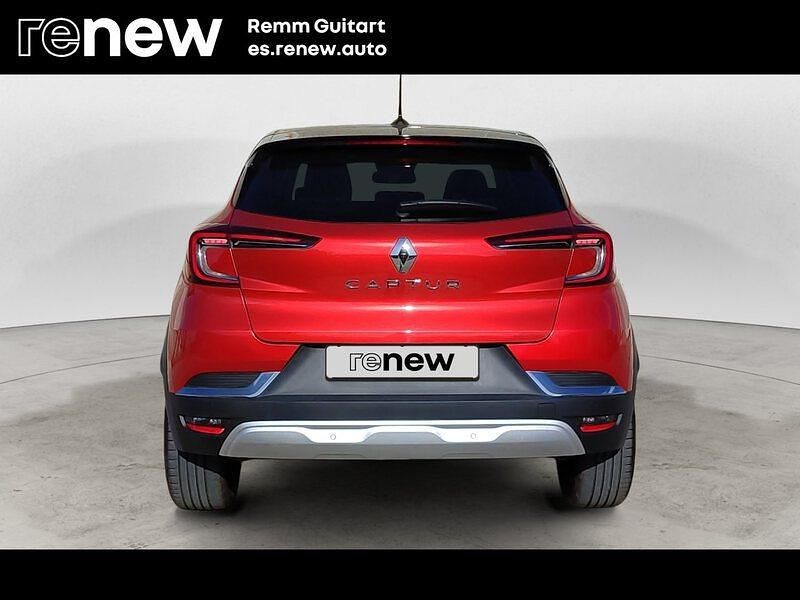 Usado Renault Captur 140 CV (102 kW) 2021 Rojo SUV