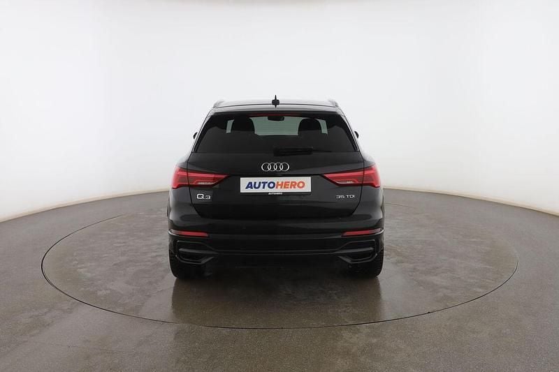 Usado Audi Q3 S-Line 150 CV (110 kW) 2022 Negro SUV