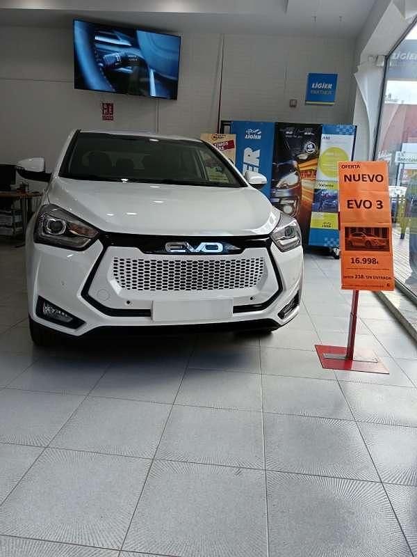 Negro Nuevo 2025 EVO Evo 3 SUV | 16.998 € (Precio justo) - Imagen 1/4