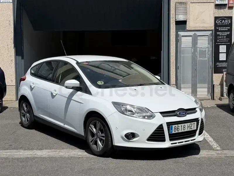 Usado Ford Focus Titanium 115 CV (84 kW) 2014 Blanco Berlina