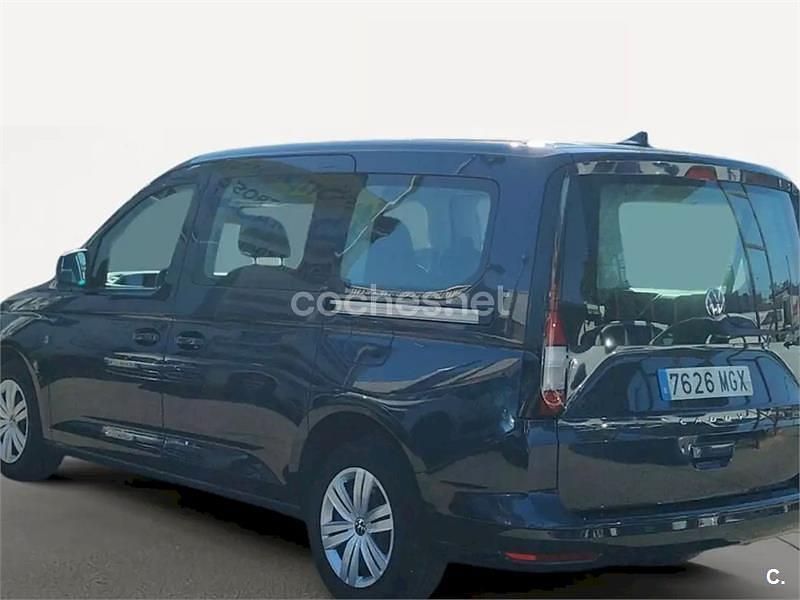 Usado VW Caddy Maxi 102 CV (75 kW) 2023 Azul Monovolumen