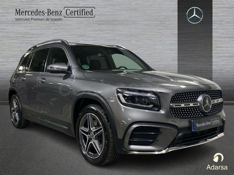Usado Mercedes GLB220 AMG line 190 CV (139 kW) 2024 Gris SUV