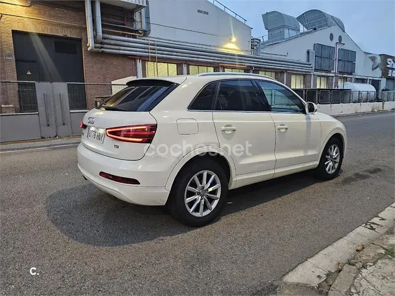Usado Audi Q3 Ambiente 140 CV (102 kW) 2013 Blanco SUV