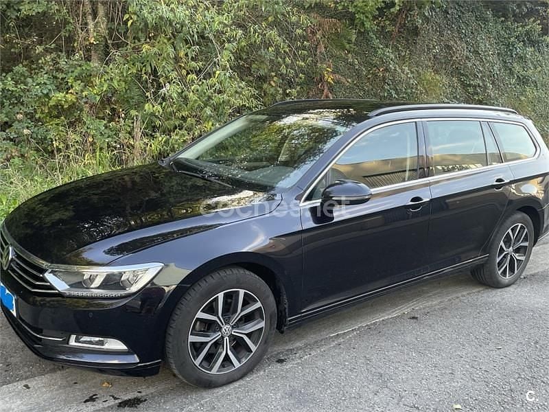 Usado VW Passat Advance 120 CV (88 kW) 2015 Negro Familiar