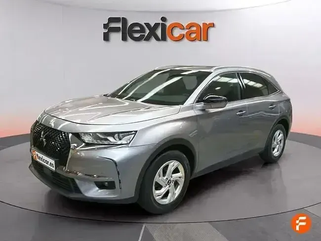 Usado DS Automobiles DS7 Crossback Be Chic 130 CV (95 kW) 2019 Gris SUV