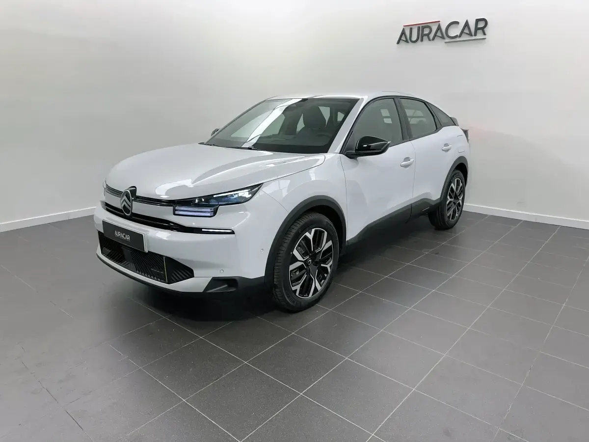 Usado Citroën C4 Business Class 145 CV (106 kW) 2025 Blanco Berlina