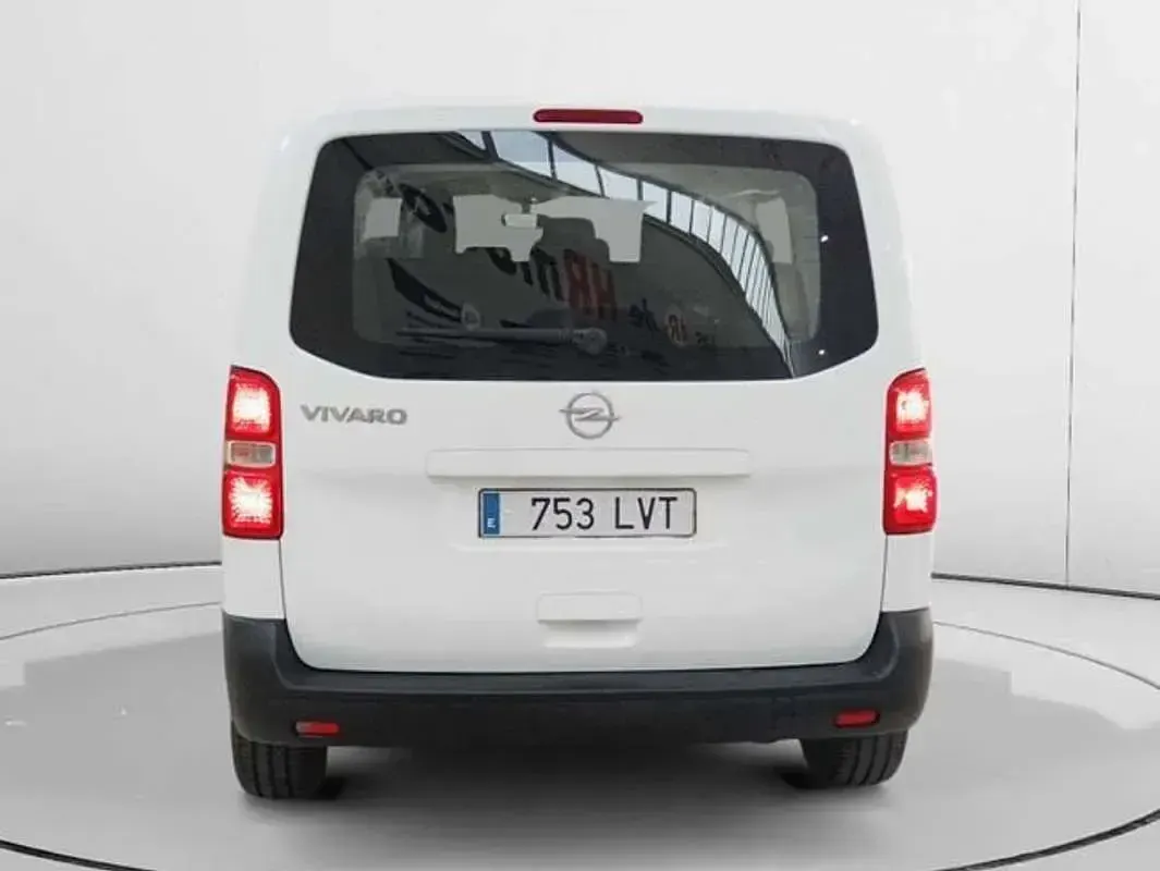 Usado Opel Vivaro 120 CV (88 kW) 2021 Blanco Monovolumen