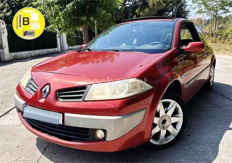 Rojo Usado 2008 Renault Mégane Cabriolet Extreme Descapotable | 2650 € (Super precio) - Imagen 1/4