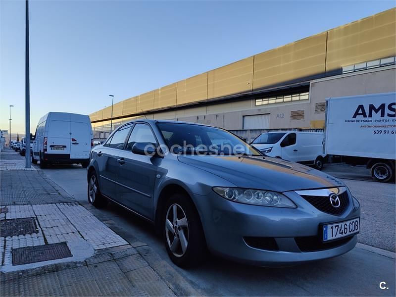 Usado Mazda 6 Active 136 CV (100 kW) 2002 Gris / plata Berlina