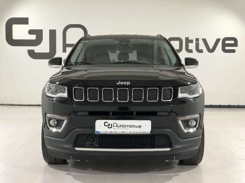 Usado Jeep Compass Limited 140 CV (102 kW) 2018 Negro SUV