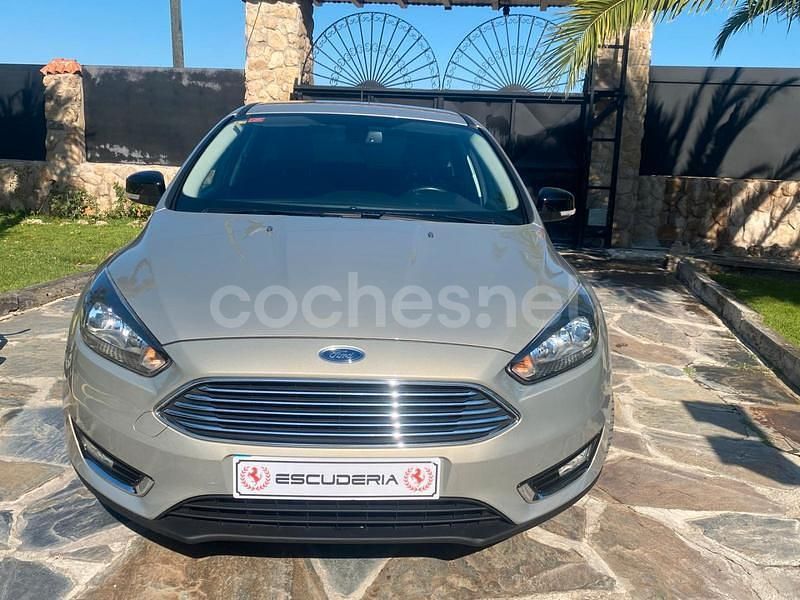 Usado Ford Focus Titanium 150 CV (110 kW) 2016 Beige Berlina