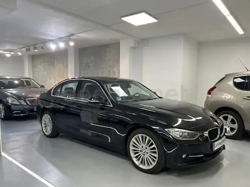 Usado BMW 328 Sport Line 245 CV (180 kW) 2012 Negro Berlina