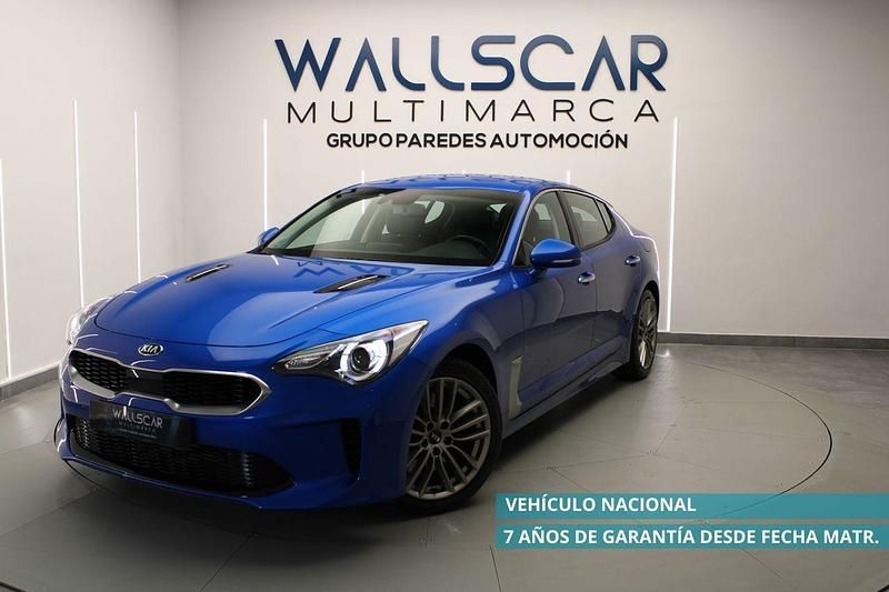Azul Usado 2020 Kia Stinger 2 Berlina | 29.890 € - Imagen 1/4