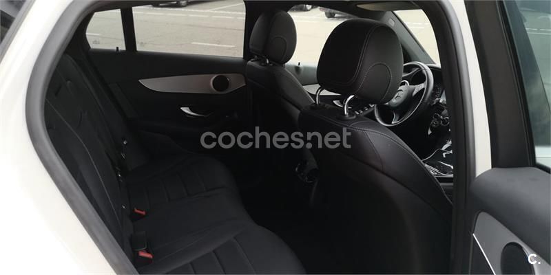 Usado Mercedes GLC250 204 CV (150 kW) 2017 Blanco Coupe