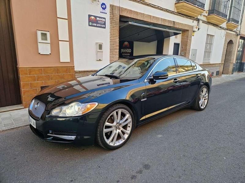 Usado Jaguar XF Premium Luxury 241 CV (177 kW) 2011 Verde Berlina