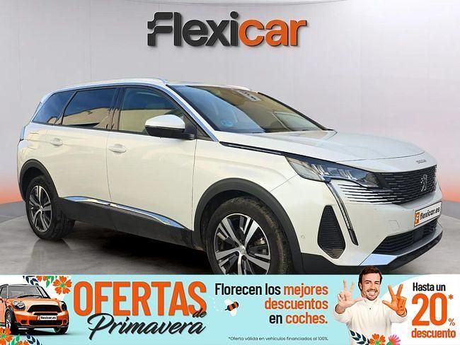 Usado Peugeot 5008 Allure 130 CV (95 kW) 2021 Blanco SUV