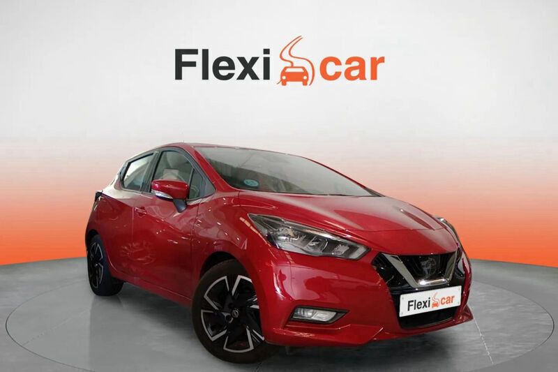 Usado Nissan Micra Acenta 92 CV (67 kW) 2021 Granate Utilitario