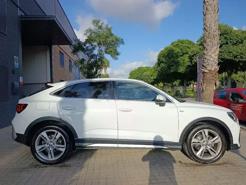 Usado Audi Q3 Sportback S-Line 150 CV (110 kW) 2019 Blanco SUV