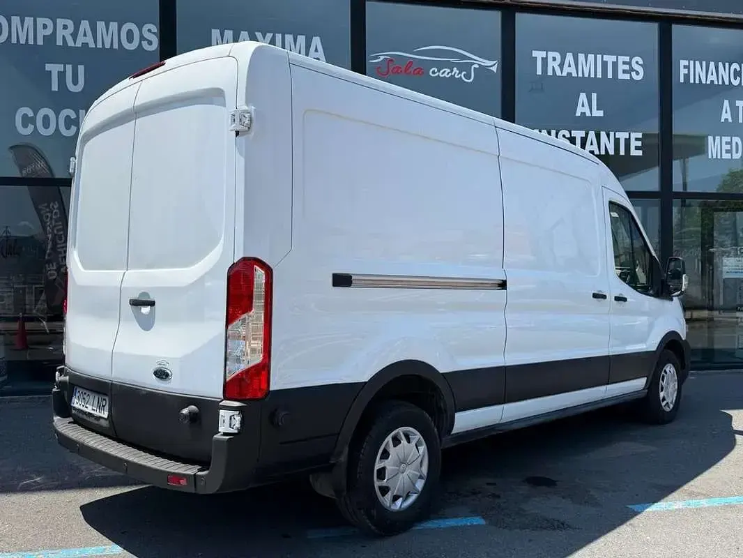 Usado Ford Transit Trend 170 CV (125 kW) 2021 Blanco Van