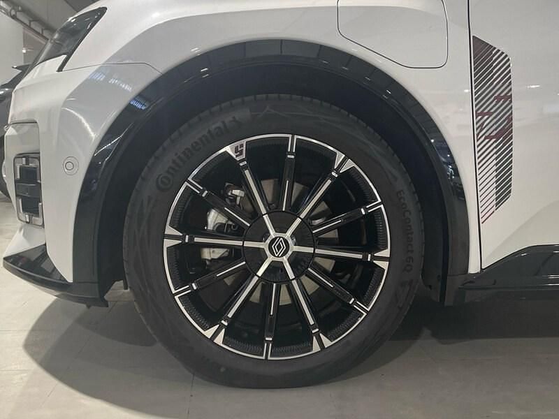 Usado Renault R5 Iconic 110 kW (150 CV) 2024 Blanco Utilitario