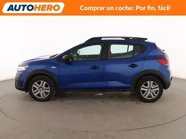 Usado Dacia Sandero Essentiel 91 CV (66 kW) 2023 Azul Berlina