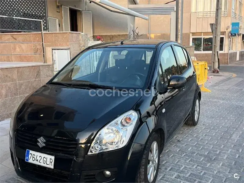 Usado Suzuki Splash GLS 86 CV (63 kW) 2009 Negro Utilitario