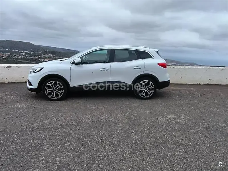 Usado Renault Kadjar 160 CV (117 kW) 2021 Blanco SUV