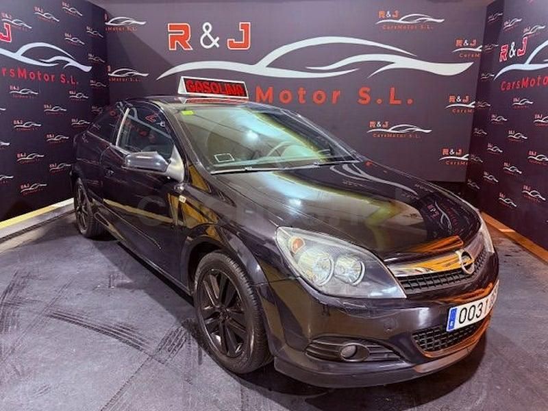 Usado Opel Astra GTC Sport 115 CV (84 kW) 2008 Negro Berlina